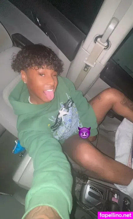 Diorxxdick OnlyFans Thumbnail #9tgJ9mWzsg