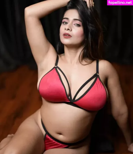 Dipshikha Roy OnlyFans Thumbnail #I5bgFvwX6L