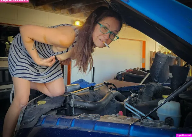 Dirty Ruth OnlyFans Thumbnail #1AU2WdGIcg