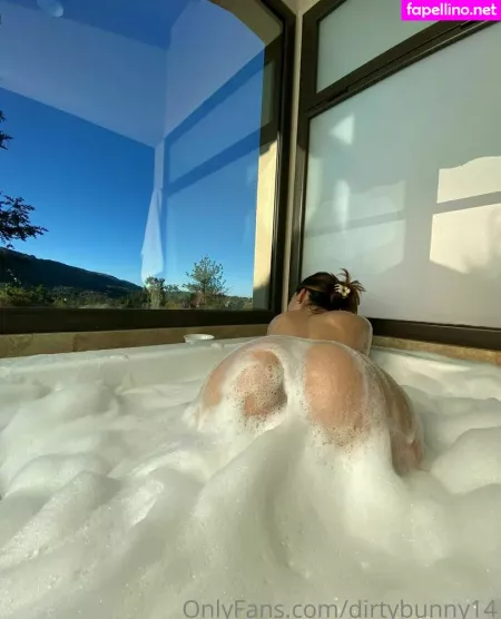 Dirtybunny14 OnlyFans Thumbnail #buLnNSoJqy