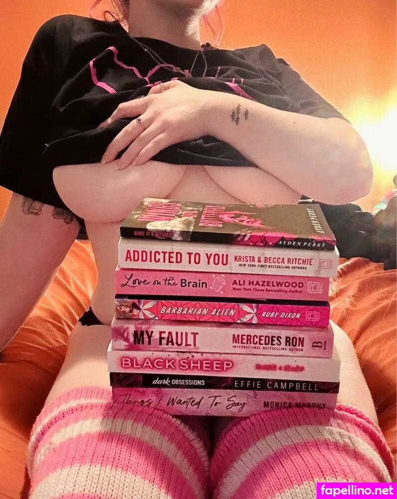 DirtyReadsandMe Nude Leaked OnlyFans Photo #8C6B336RTB