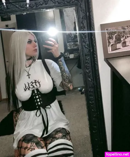 Disasterpiece45 OnlyFans Thumbnail #YnEbJlLeNc