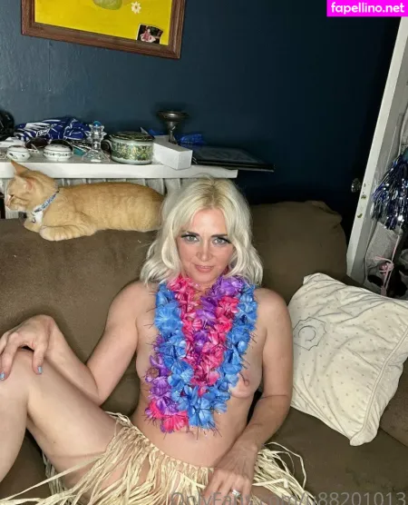 Discorella711 OnlyFans Thumbnail #v5vguKYEzT