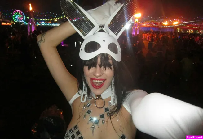 Disko Kitty OnlyFans Thumbnail #icz4KsNitS