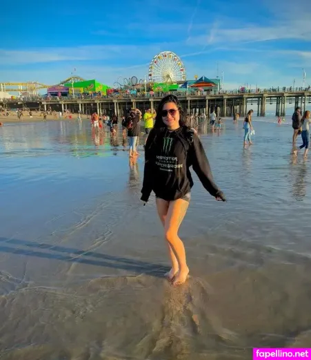 Disneyyrose OnlyFans Thumbnail #CrGH2EEulW