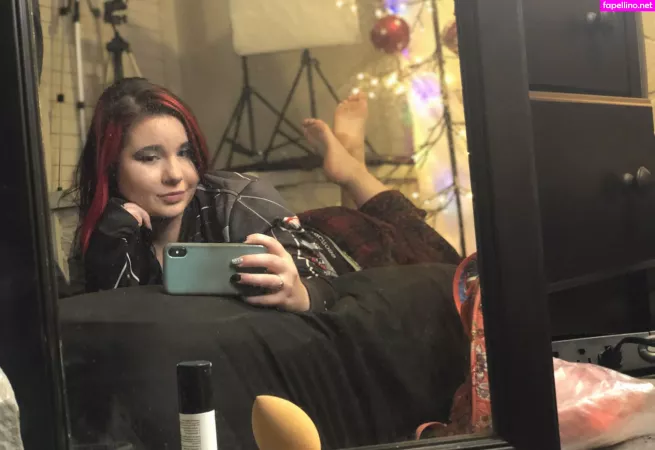 Disneyyrose13 OnlyFans Thumbnail #mJSEBT0Q4g