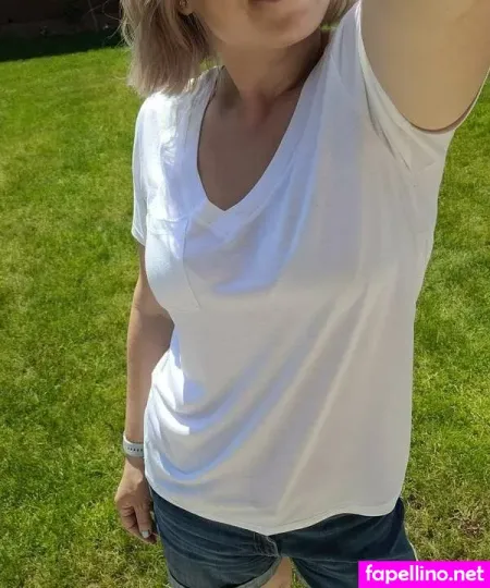 Diswife OnlyFans Thumbnail #4r9Sg3wn07