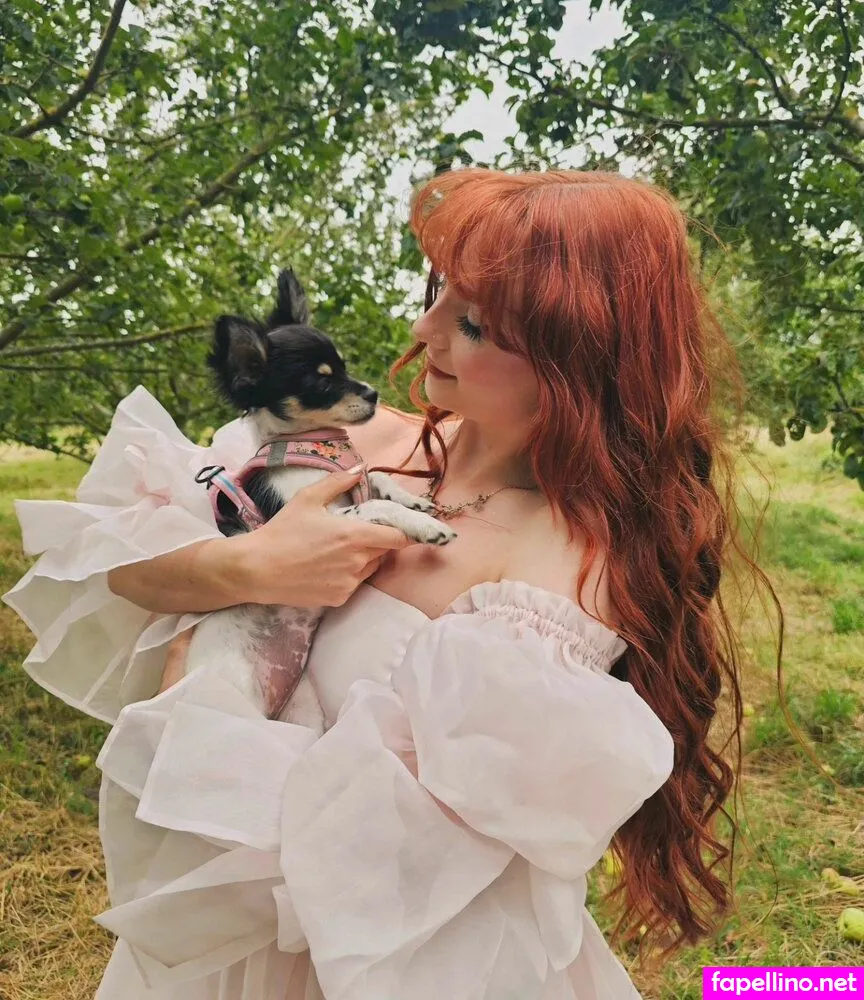 Helena Rosemary, ditsy_floral Nude Leaked OnlyFans Photo #OpSdKFkrvL