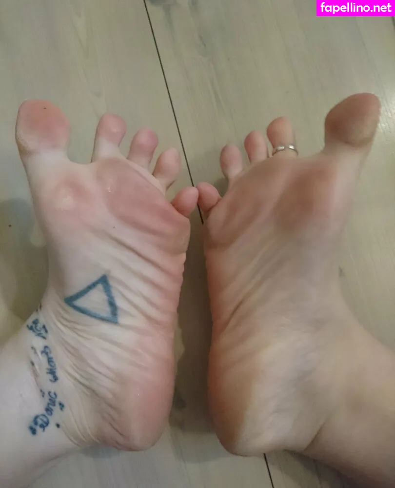 ditteslegsandfeet Nude Leaked OnlyFans Photo #0HNlIaGjX0