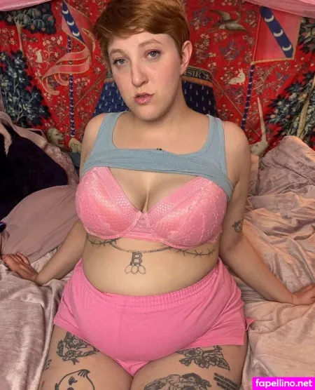 Ditzygitsie OnlyFans Thumbnail #ObVciFFkq6