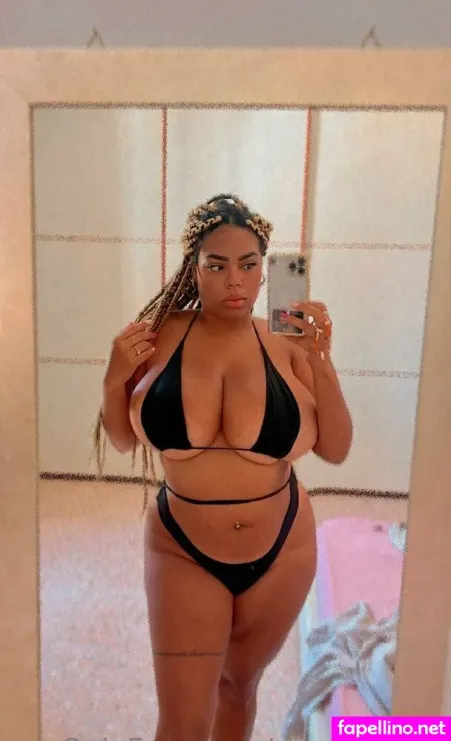 Divanice 17 Main Profile Photo