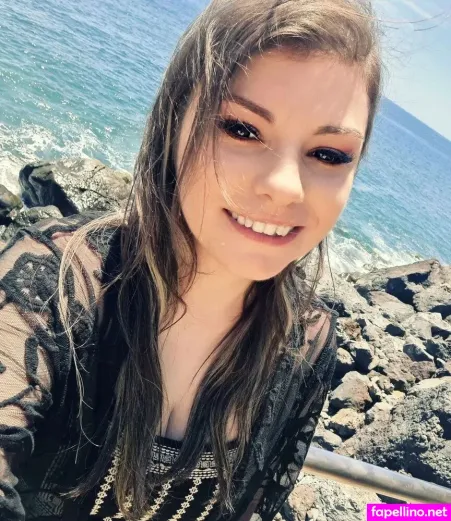 Divi OnlyFans Thumbnail #8QLEl5xMo3