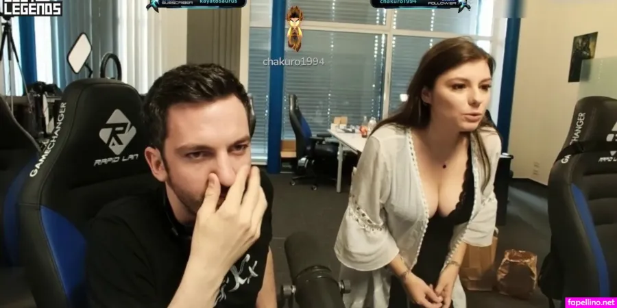 Divi OnlyFans Thumbnail #vfriI2x0PZ