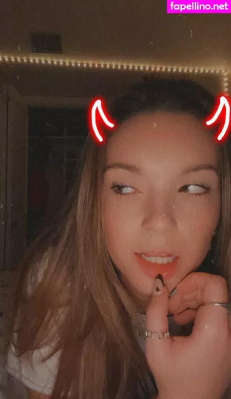 Divi4e OnlyFans Thumbnail #BTVKxHkRoP