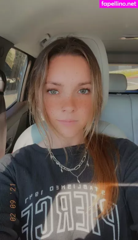 Divi4e OnlyFans Thumbnail #R6mMwrtFsg