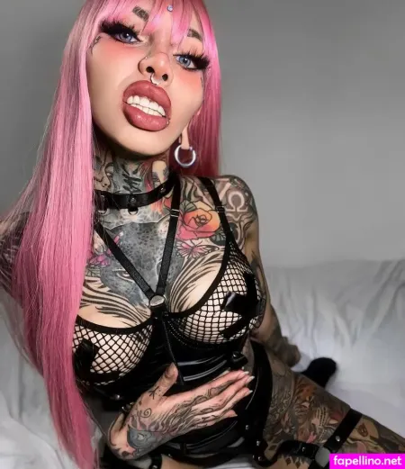 Divinajuventu OnlyFans Thumbnail #wcAatI2vZk