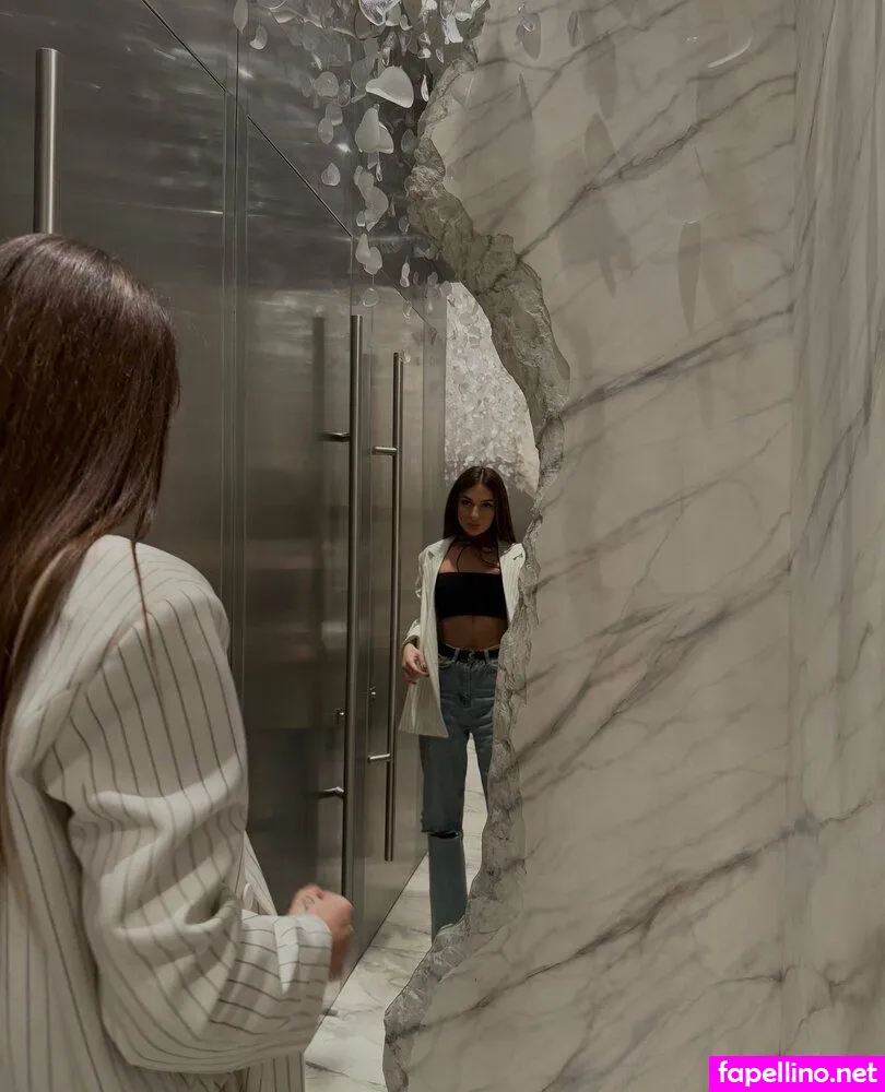 desireedevineofficial, divine.desiree Nude Leaked OnlyFans Photo #1h3ut2lwLA