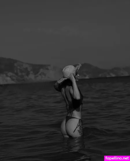 Divine Desiree OnlyFans Thumbnail #CIcoXqZsAq