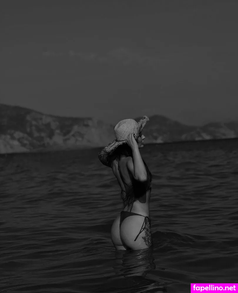 desireedevineofficial, divine.desiree Nude Leaked OnlyFans Photo #CIcoXqZsAq