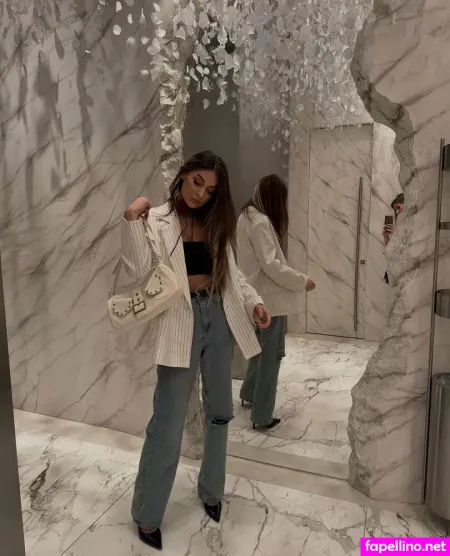 Divine Desiree OnlyFans Thumbnail #K04mcJeL8e