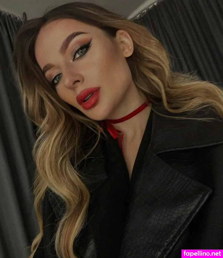 desireedevineofficial, divine.desiree Nude Leaked OnlyFans Photo #fENVCC0SDi