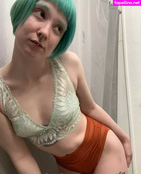 Divine Femme OnlyFans Thumbnail #VwFKWr1VIr
