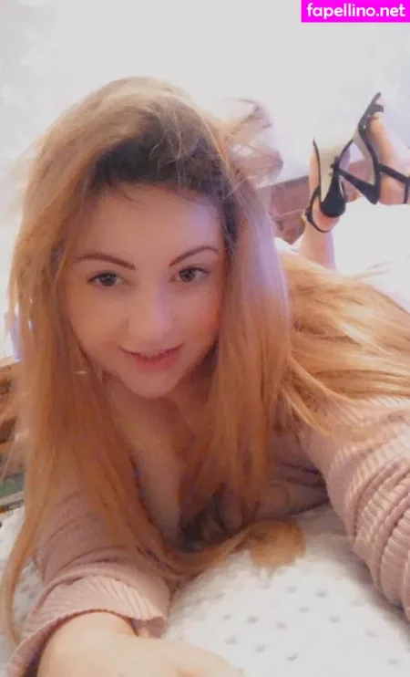 Divinebrat OnlyFans Thumbnail #HUVok3WBG4