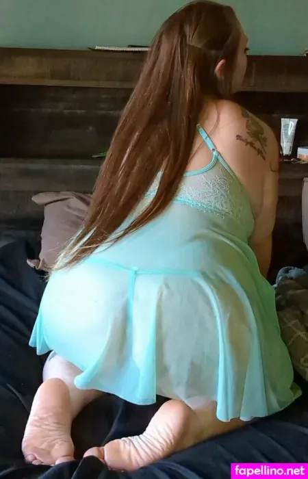 Divinefootgoddess1 OnlyFans Thumbnail #li7RHpM0dZ