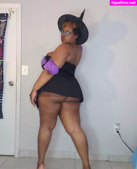 Divinejinn OnlyFans Thumbnail #F4kZuWoM1E