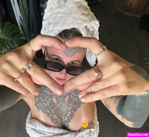 Divinement Bon OnlyFans Thumbnail #dKEpCC7zQr