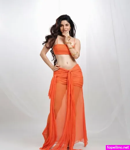 Divyabharathi Main Profile Photo