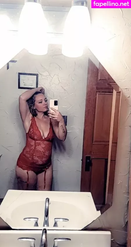 Dixie Ann OnlyFans Thumbnail #nbjgMftrS9