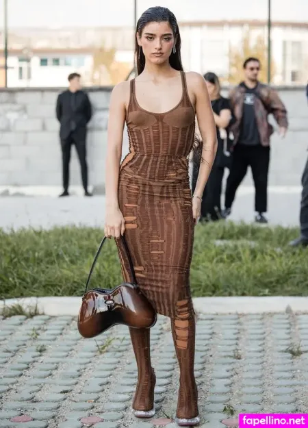 Dixie D Amelio 1 OnlyFans Thumbnail #1HvReoK0MZ