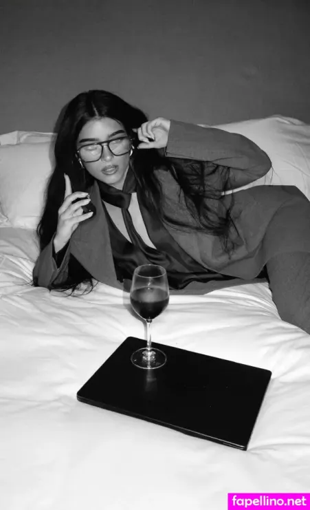 Dixie D Amelio 1 OnlyFans Thumbnail #EMPkHZGQ1D