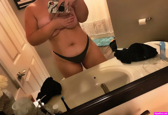 Dixieannxx OnlyFans Thumbnail #Nlgi2eINrV