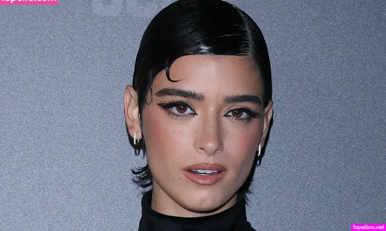 Dixiedamelio OnlyFans Thumbnail #zebfw8LFg0