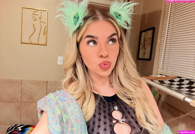 Dixieedotcom OnlyFans Thumbnail #XMy7s0gJ9T