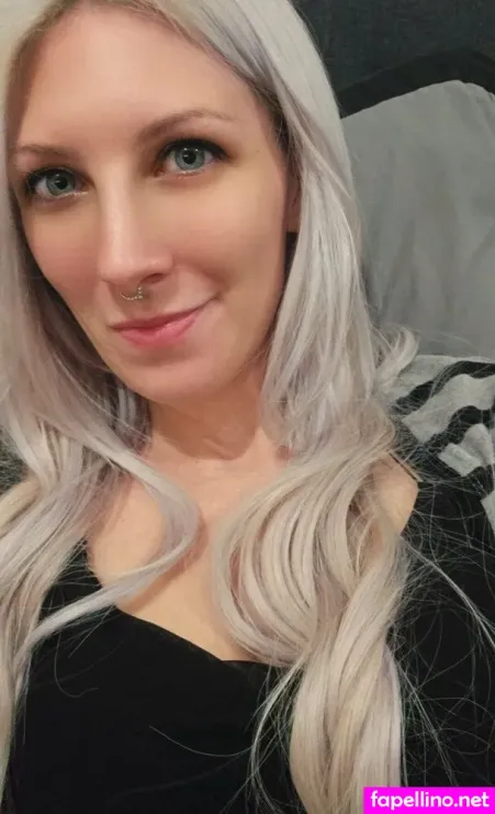 Dixietriixxfree OnlyFans Thumbnail #ddunJ6OzwA