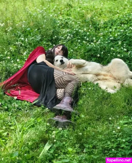 Dizzydaydreamzz OnlyFans Thumbnail #1URaGVZZyO