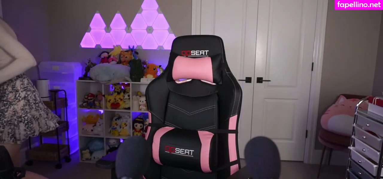 dizzykitten7, dizzykittenpaws, thedizzykitten Nude Leaked OnlyFans Photo #1zwrbF29rs