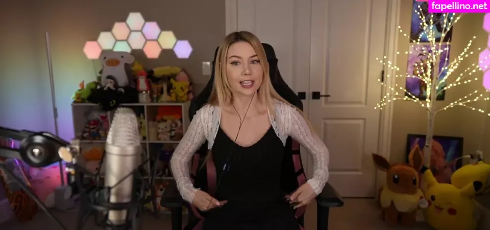 Dizzykitten OnlyFans Thumbnail #4GOeUk871m