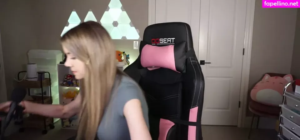 Dizzykitten OnlyFans Thumbnail #5LUfHp7NUL