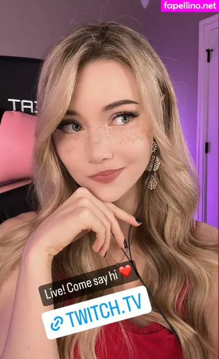 Dizzykitten OnlyFans Thumbnail #9tSsNdgZjX