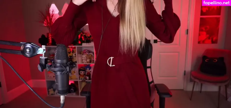 Dizzykitten OnlyFans Thumbnail #AW6pP9nKJ1