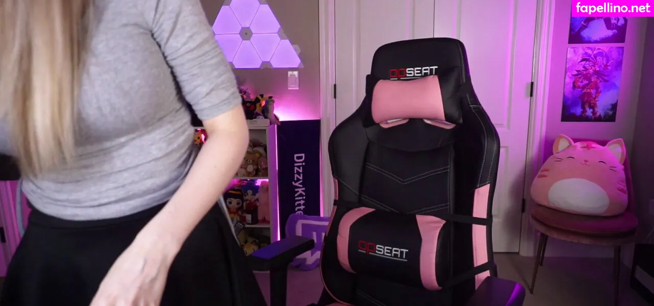 dizzykitten7, dizzykittenpaws, thedizzykitten Nude Leaked OnlyFans Photo #B9jBdb7diz