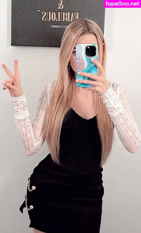 Dizzykitten OnlyFans Thumbnail #CRGIe37dbI