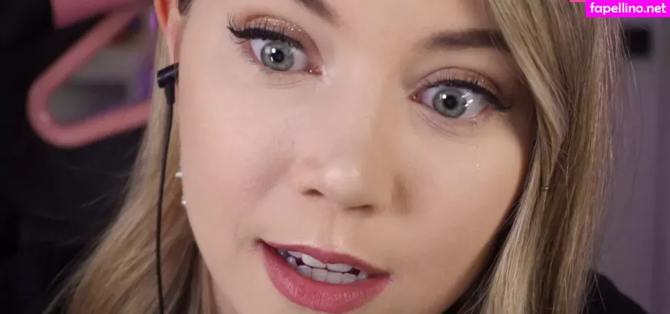 Dizzykitten OnlyFans Thumbnail #CwWIH69eeF