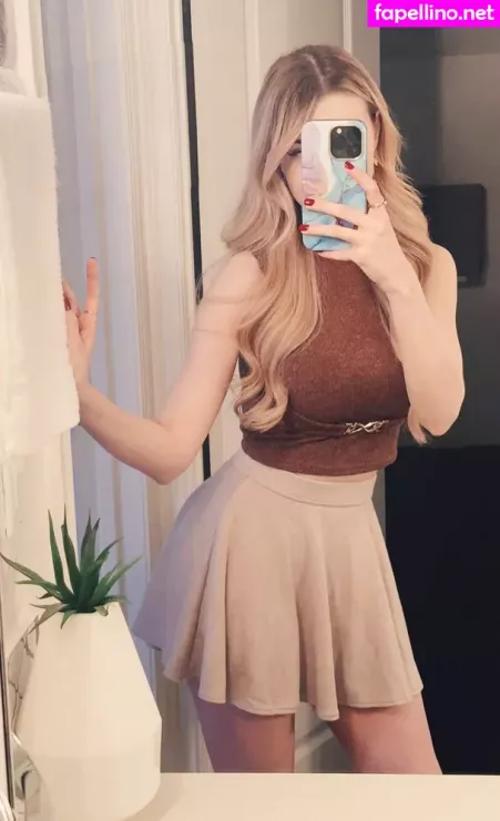 Dizzykitten OnlyFans Thumbnail #DSrRhMsS1u