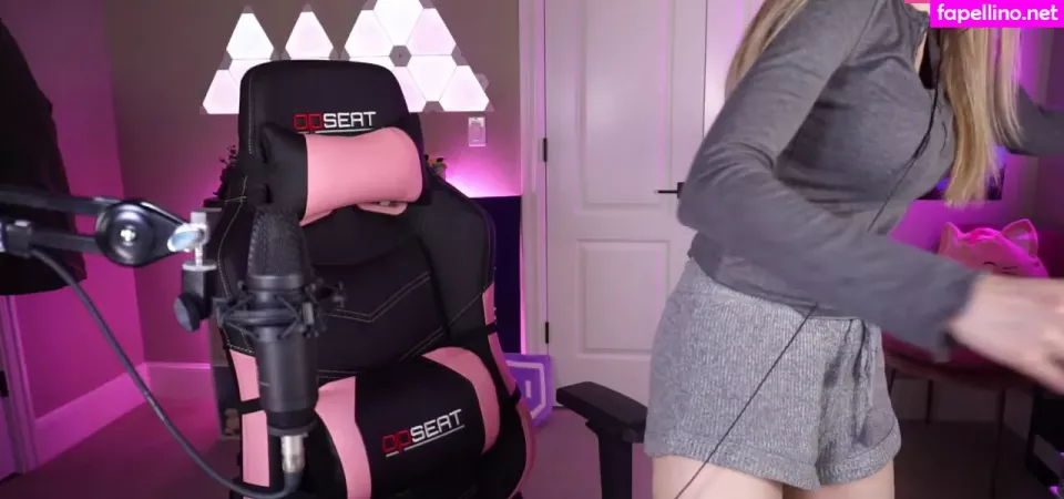 Dizzykitten OnlyFans Thumbnail #Efi4z23b15