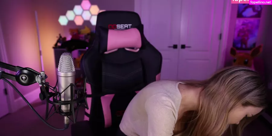 Dizzykitten OnlyFans Thumbnail #F0drCK2YO9